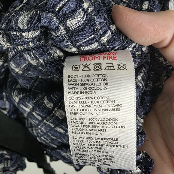 NWT KIMCHI BLUE Marley Front Tie Blouse in Navy Plaid Print with Lace Detail Lrg - Picture 5 of 7